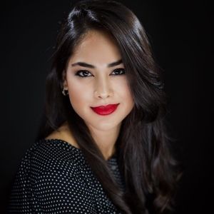 Meet your Posher, Stephanie